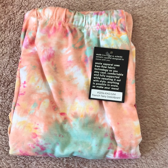 ONZIE French Terry Sweatpants NWT - Picture 2 of 3